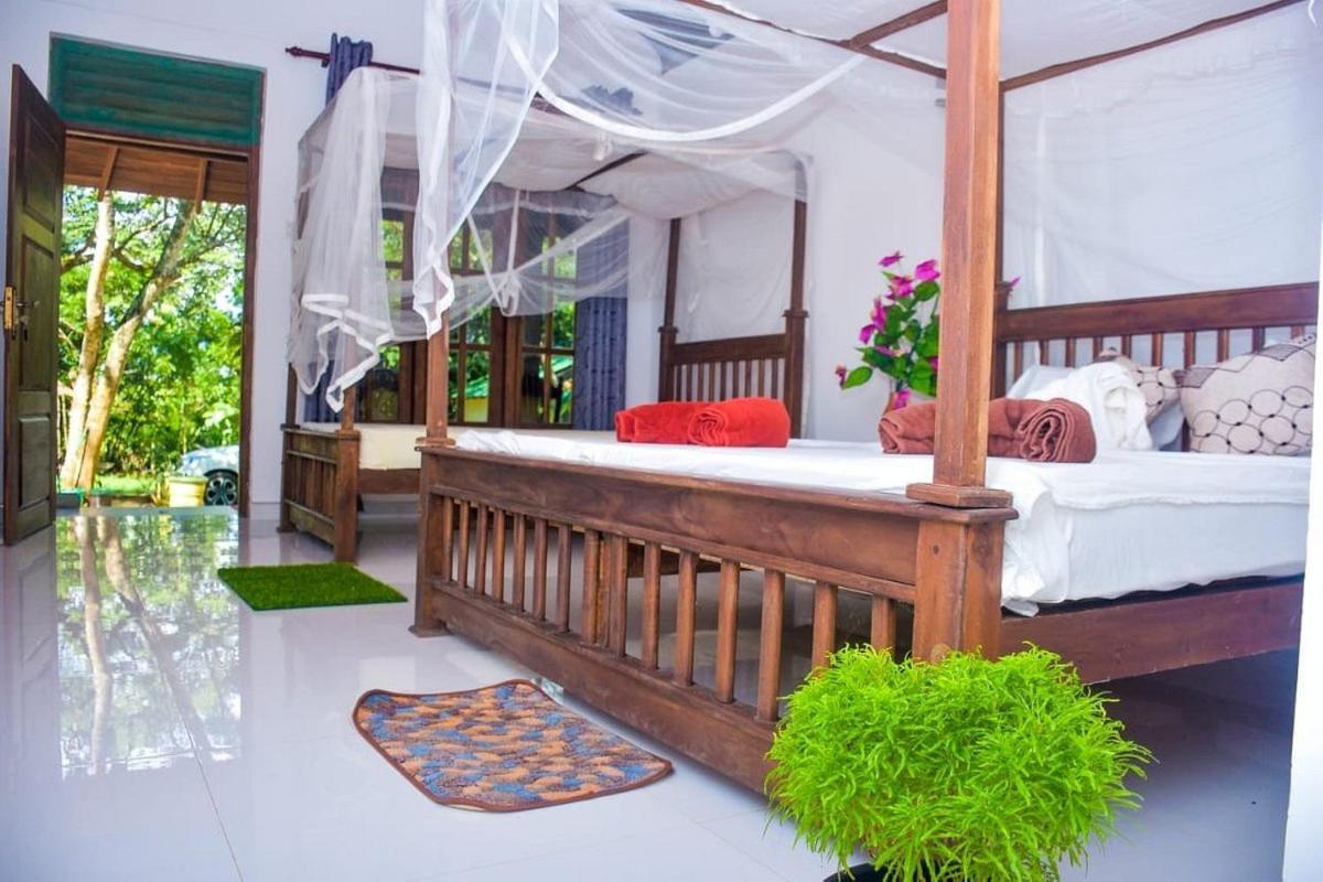 Silent Cabana And Restaurant Marakolliya, Tangalle Ngoại thất bức ảnh