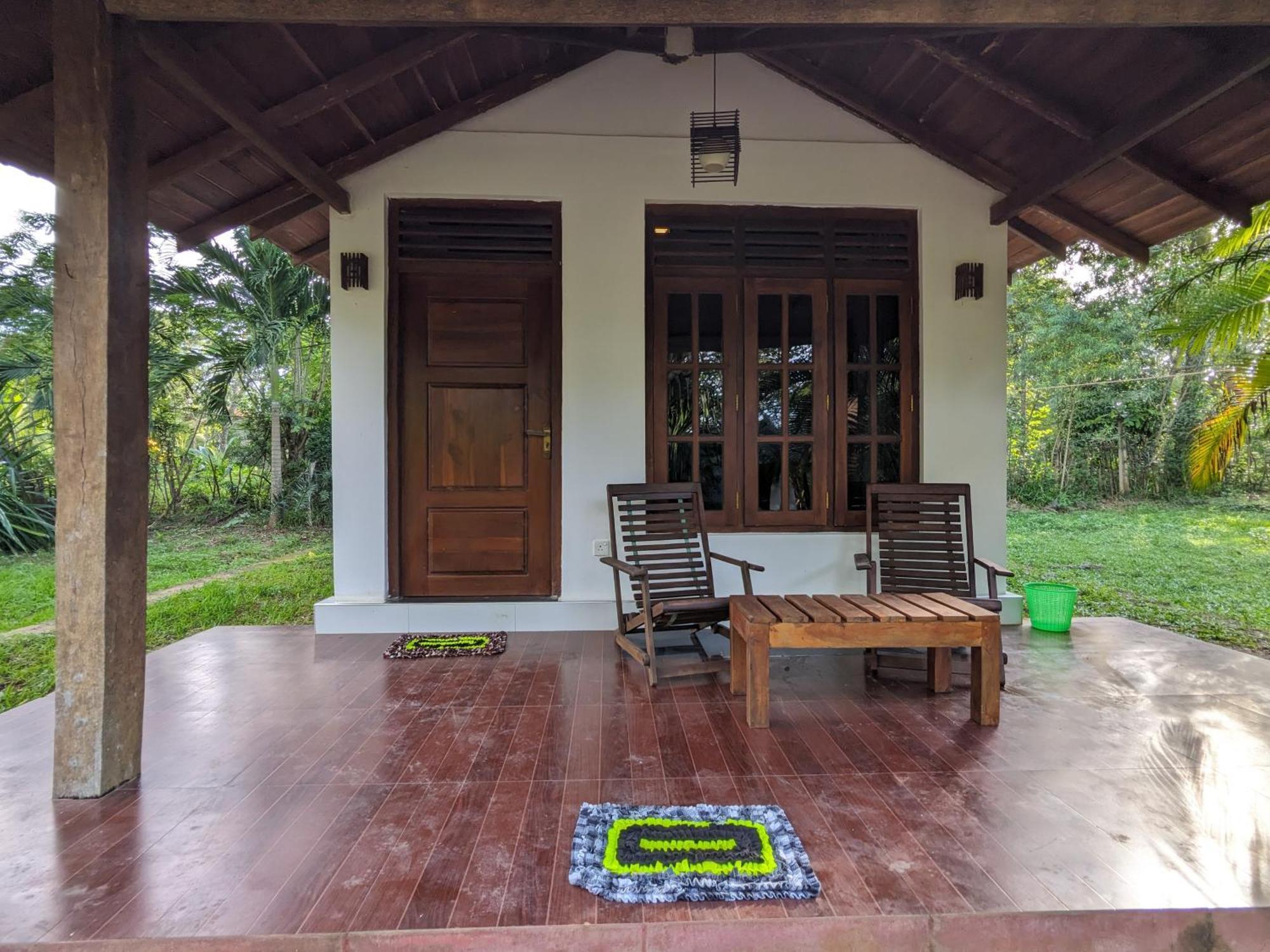 Silent Cabana And Restaurant Marakolliya, Tangalle Ngoại thất bức ảnh