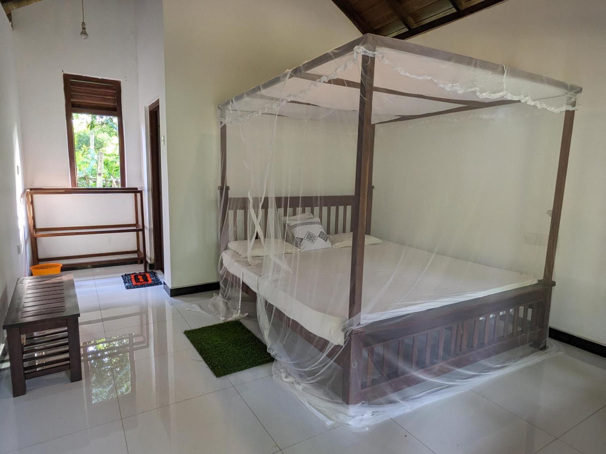 Silent Cabana And Restaurant Marakolliya, Tangalle Ngoại thất bức ảnh